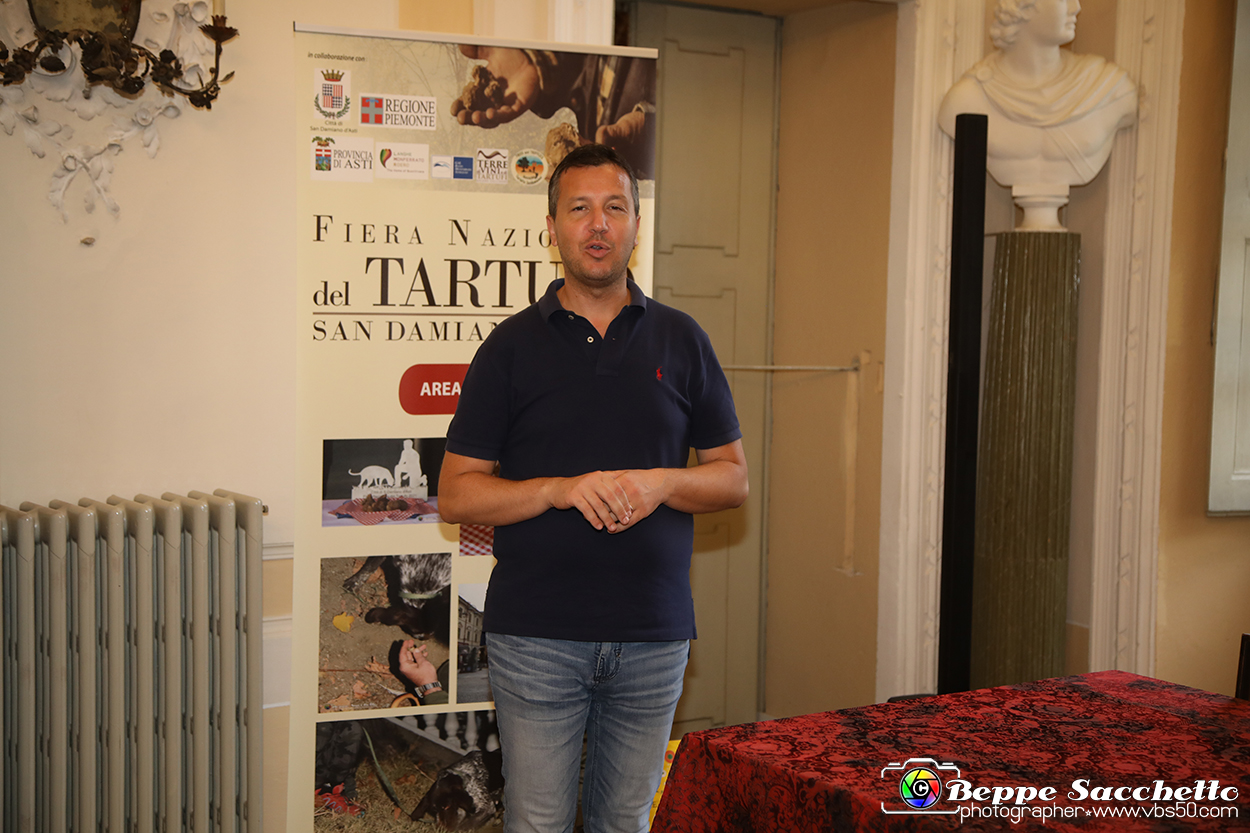 VBS_1756 - Presentazione libro 'Scritti per gioco' a cura di Eugenio Carena.jpg